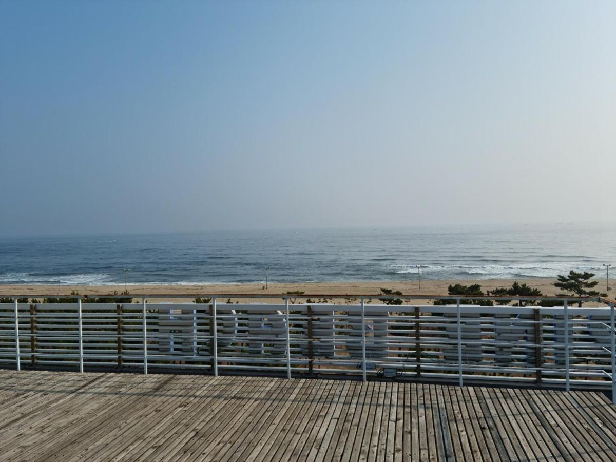 Pine Beach Jangjang Kültér fotó