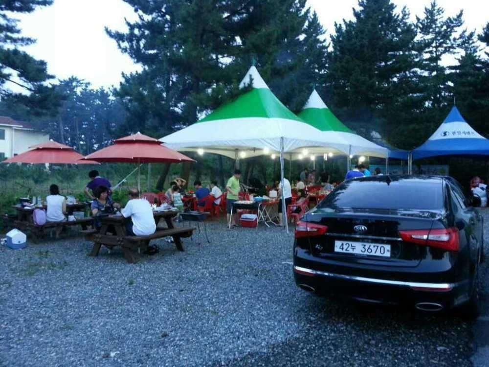 Pine Beach Jangjang Kültér fotó