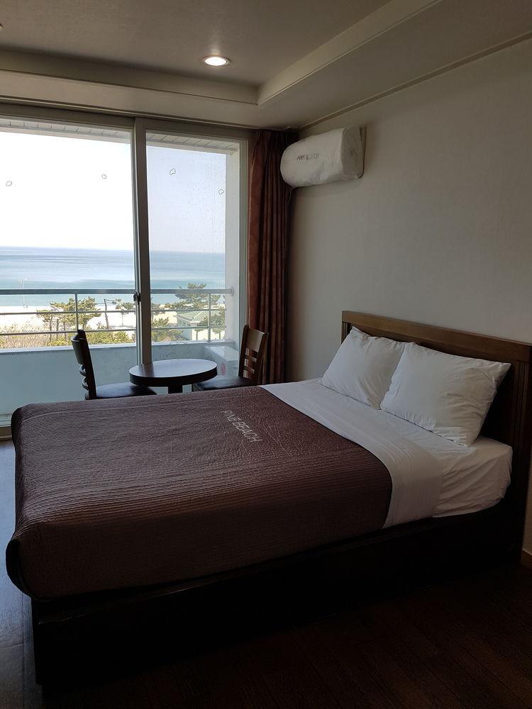 Pine Beach Jangjang Kültér fotó